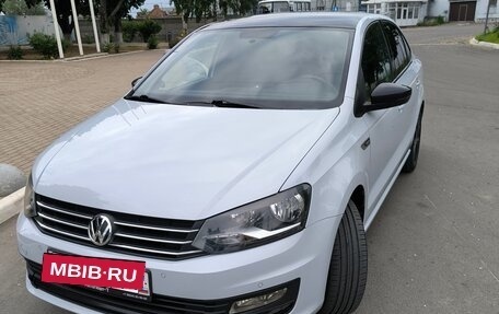 Volkswagen Polo VI (EU Market), 2018 год, 1 300 000 рублей, 13 фотография
