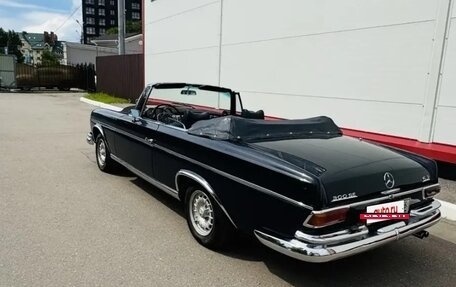 Mercedes-Benz W111, 1965 год, 19 000 000 рублей, 11 фотография