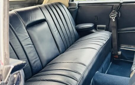 Mercedes-Benz W111, 1965 год, 19 000 000 рублей, 25 фотография