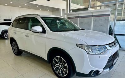 Mitsubishi Outlander III рестайлинг 3, 2014 год, 1 549 900 рублей, 1 фотография