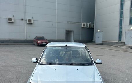 Renault Logan I, 2008 год, 150 000 рублей, 1 фотография