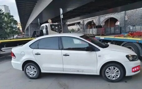 Volkswagen Polo VI (EU Market), 2017 год, 1 087 900 рублей, 1 фотография