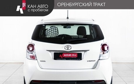 Toyota Verso I, 2014 год, 1 198 000 рублей, 4 фотография