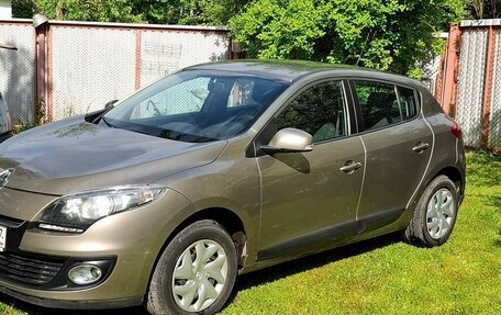 Renault Megane III, 2012 год, 850 000 рублей, 7 фотография