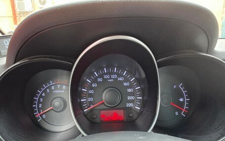 KIA Rio III рестайлинг, 2012 год, 720 000 рублей, 6 фотография