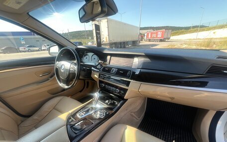 BMW 5 серия, 2011 год, 1 850 000 рублей, 19 фотография