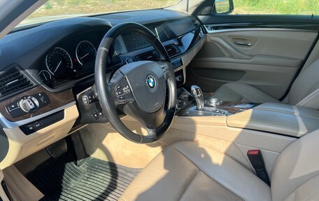 BMW 5 серия, 2011 год, 1 850 000 рублей, 16 фотография