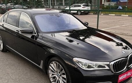 BMW 7 серия, 2016 год, 3 700 000 рублей, 2 фотография