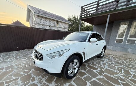 Infiniti FX II, 2010 год, 1 500 000 рублей, 4 фотография