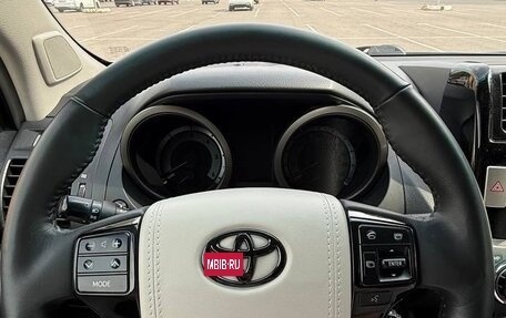 Toyota Land Cruiser Prado 150 рестайлинг 2, 2012 год, 3 500 000 рублей, 11 фотография
