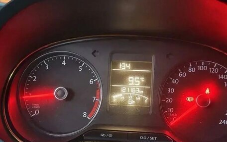 Volkswagen Polo VI (EU Market), 2017 год, 1 087 900 рублей, 23 фотография