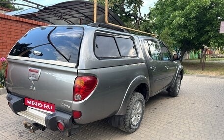 Mitsubishi L200 IV рестайлинг, 2014 год, 1 590 000 рублей, 4 фотография