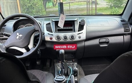 Mitsubishi L200 IV рестайлинг, 2014 год, 1 590 000 рублей, 10 фотография