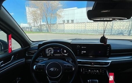 KIA K5, 2021 год, 1 700 000 рублей, 20 фотография