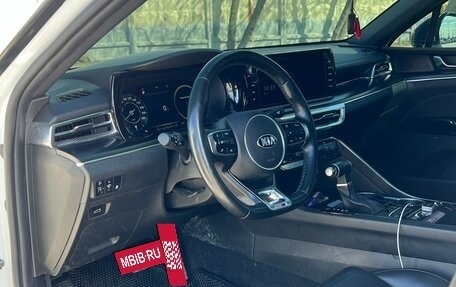 KIA K5, 2021 год, 1 700 000 рублей, 17 фотография