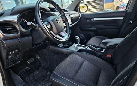 Toyota Hilux VIII, 2019 год, 2 650 000 рублей, 9 фотография