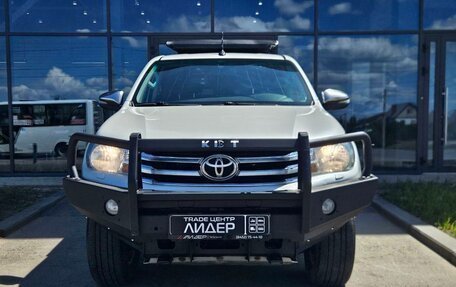 Toyota Hilux VIII, 2019 год, 2 650 000 рублей, 5 фотография