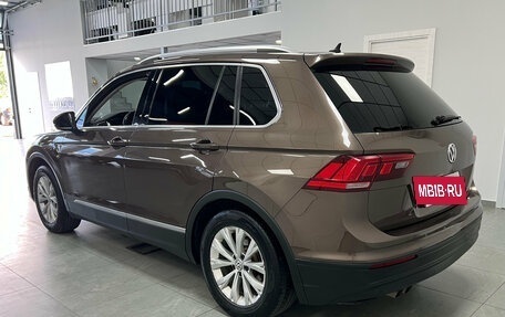Volkswagen Tiguan II, 2017 год, 1 890 000 рублей, 5 фотография