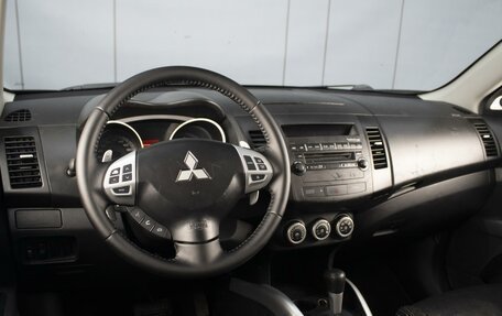 Mitsubishi Outlander III рестайлинг 3, 2007 год, 990 000 рублей, 5 фотография