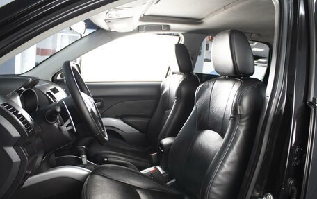 Mitsubishi Outlander III рестайлинг 3, 2007 год, 990 000 рублей, 9 фотография