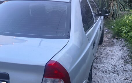 Hyundai Accent II, 2004 год, 250 000 рублей, 4 фотография