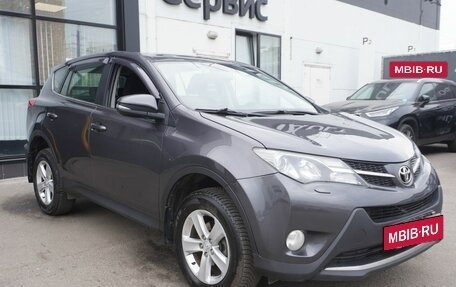 Toyota RAV4, 2013 год, 1 830 000 рублей, 3 фотография