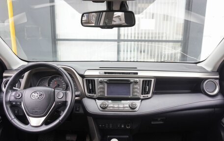 Toyota RAV4, 2013 год, 1 830 000 рублей, 12 фотография
