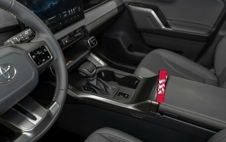 Toyota RAV4, 2026 год, 4 150 000 рублей, 14 фотография