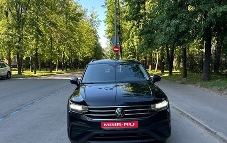 Volkswagen Tiguan II, 2022 год, 3 190 000 рублей, 1 фотография