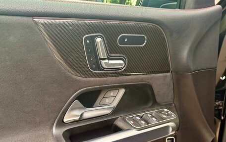Mercedes-Benz GLB, 2020 год, 3 490 000 рублей, 13 фотография