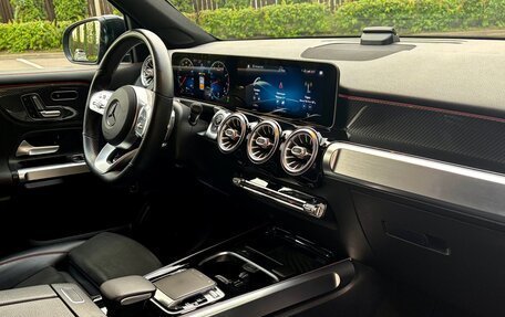 Mercedes-Benz GLB, 2020 год, 3 490 000 рублей, 22 фотография