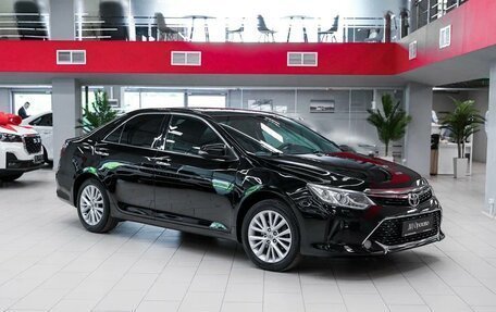 Toyota Camry, 2015 год, 1 600 000 рублей, 3 фотография