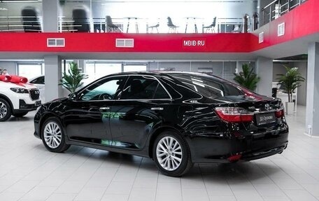 Toyota Camry, 2015 год, 1 600 000 рублей, 2 фотография
