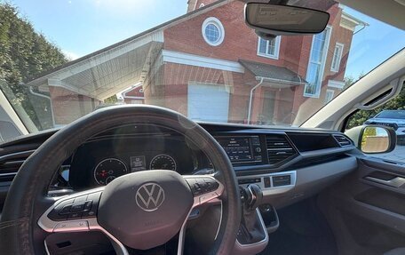 Volkswagen Caravelle T6 рестайлинг, 2021 год, 6 000 000 рублей, 3 фотография