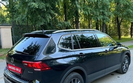 Volkswagen Tiguan II, 2022 год, 3 190 000 рублей, 5 фотография
