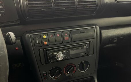 Audi A4, 1995 год, 210 000 рублей, 12 фотография