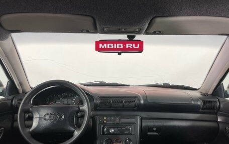 Audi A4, 1995 год, 210 000 рублей, 9 фотография