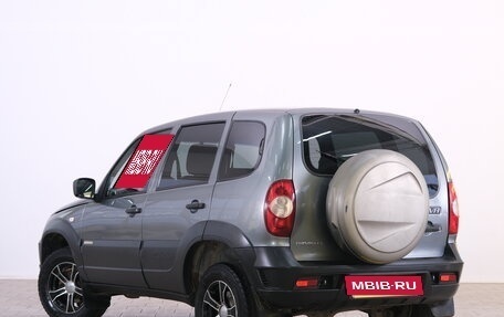 Chevrolet Niva I рестайлинг, 2017 год, 699 000 рублей, 5 фотография