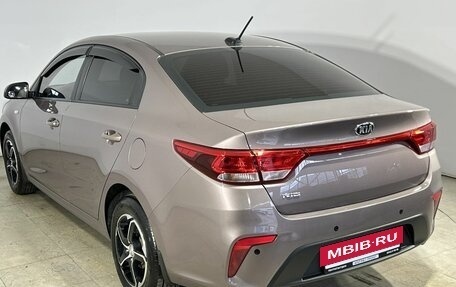 KIA Rio IV, 2018 год, 1 300 000 рублей, 6 фотография