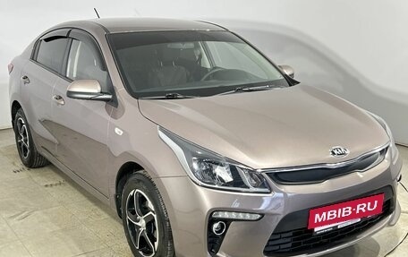 KIA Rio IV, 2018 год, 1 300 000 рублей, 15 фотография