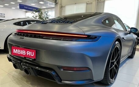 Porsche 911, 2025 год, 23 990 000 рублей, 40 фотография