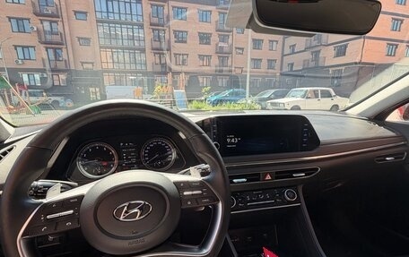 Hyundai Sonata VIII, 2021 год, 2 550 000 рублей, 6 фотография