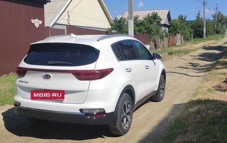 KIA Sportage IV рестайлинг, 2019 год, 2 400 000 рублей, 4 фотография