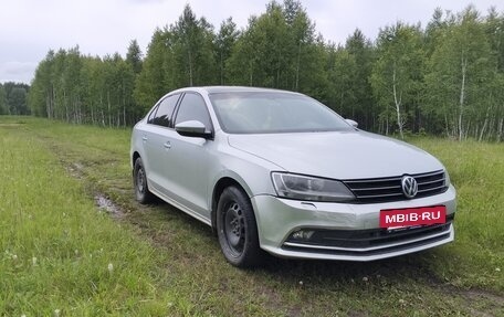 Volkswagen Jetta VI, 2016 год, 900 000 рублей, 5 фотография