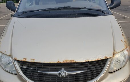 Chrysler Town & Country IV, 2002 год, 350 000 рублей, 8 фотография