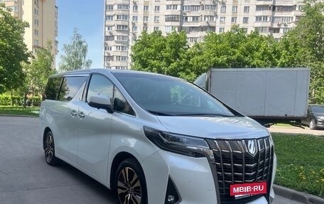Toyota Alphard III, 2019 год, 4 800 000 рублей, 2 фотография