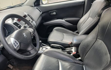 Peugeot 4007, 2011 год, 915 000 рублей, 9 фотография