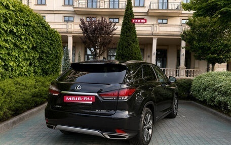 Lexus RX IV рестайлинг, 2019 год, 3 900 000 рублей, 9 фотография