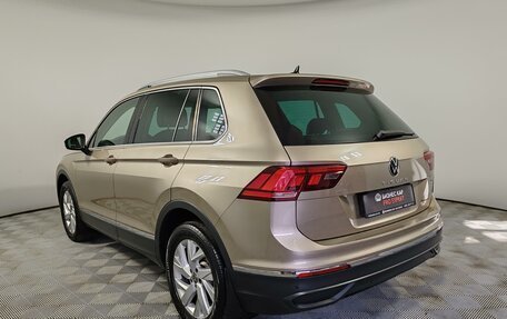Volkswagen Tiguan II, 2021 год, 3 199 000 рублей, 7 фотография