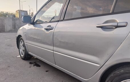 Mitsubishi Lancer IX, 2003 год, 200 000 рублей, 3 фотография